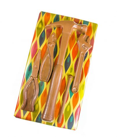 ac_prod_dads_0012_large_chocolate_tool_set_7268
