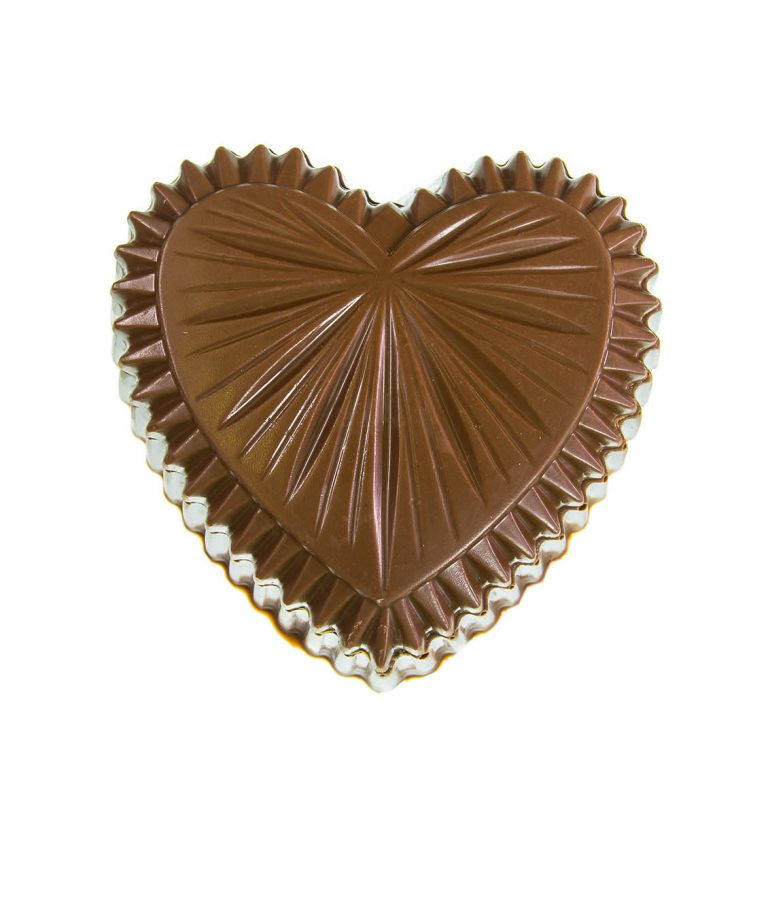 ac_prod_val_0015_medium_cut_glass_heart_box_7311