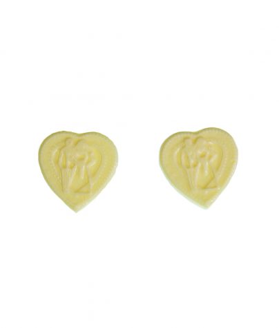 ac_prod_wedding_0013_bride_groom_tiny_hearts_white_7221