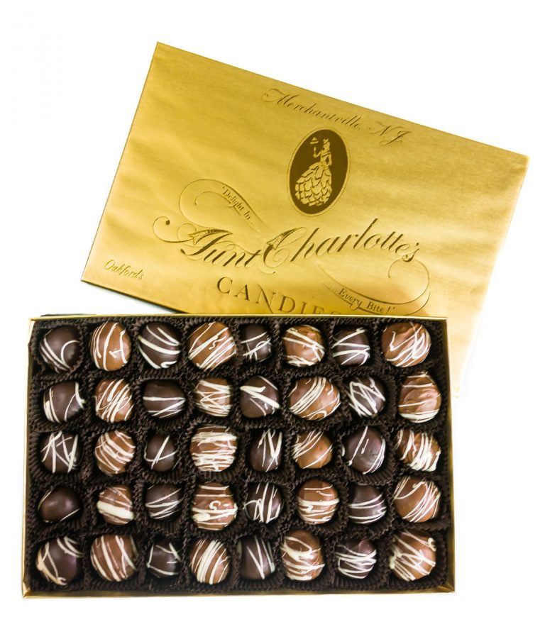 prod-bx_0012_auntcharlottes-boxed-0617-Chocolate-Covered Cherries-7107
