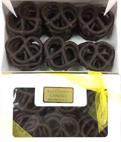 ac_boxed_0000_ccpretzels_dark_ip003