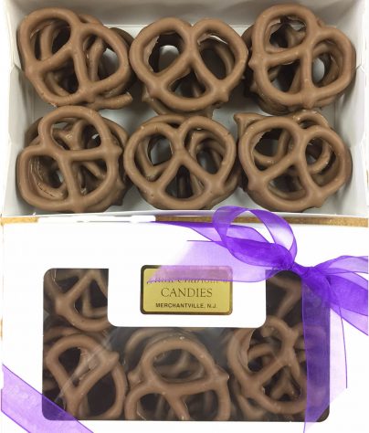 ac_boxed_0002_ccpretzels_milk_ip001